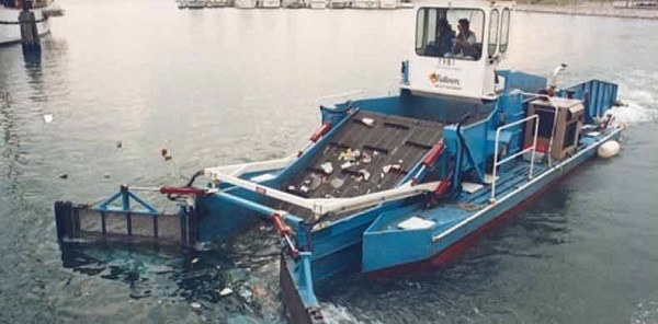 trash skimmer